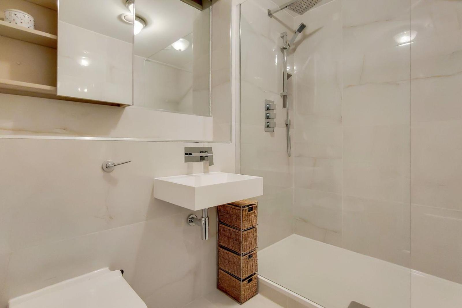 South Kensington - Point West Residences Λονδίνο Εξωτερικό φωτογραφία